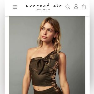 Brand new Current Air top